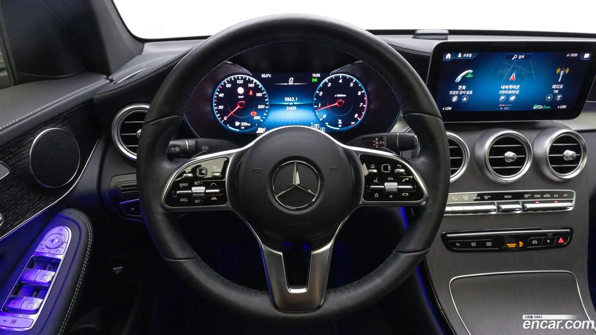 GLC-Class Mercedes-Benz 2022.11-OPTION-024