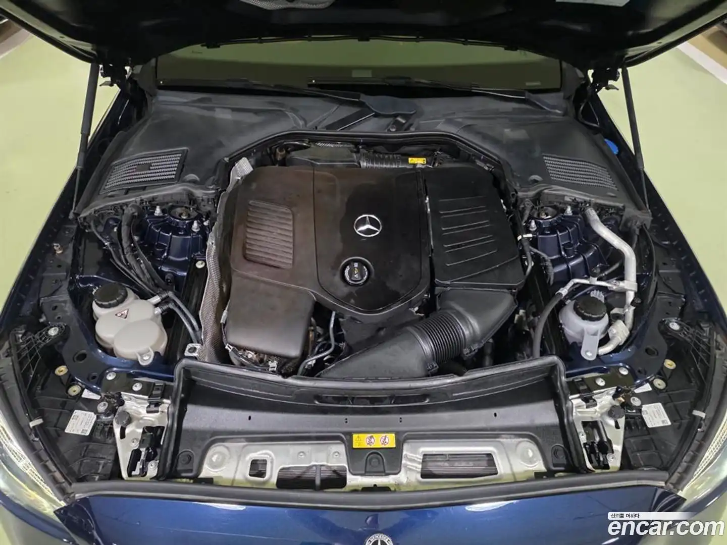 C-Class Mercedes-Benz 2022.2-OUTER-006
