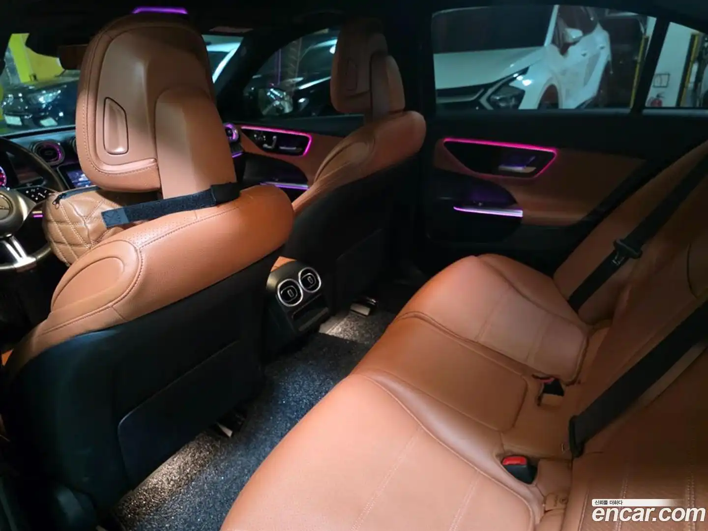 C-Class Mercedes-Benz 2022.2-OPTION-015