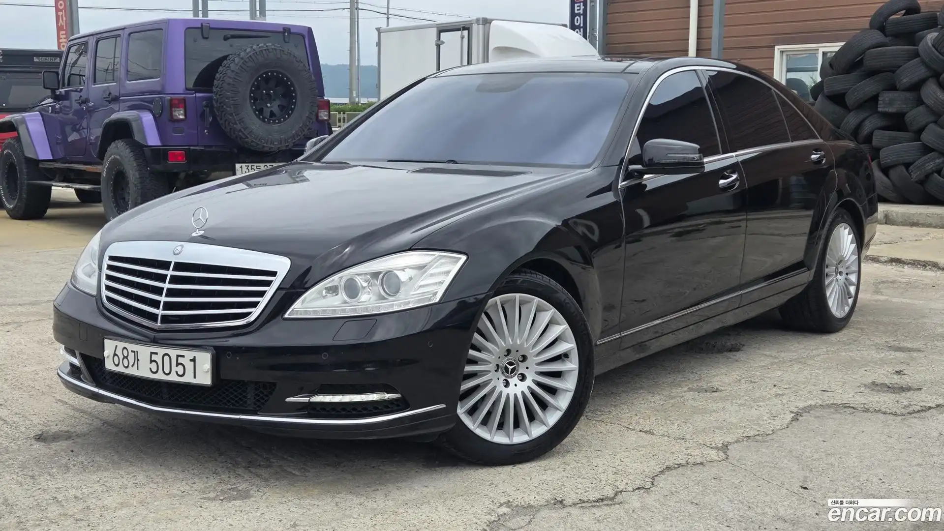 S-Class Mercedes-Benz 2010.11-OUTER-001