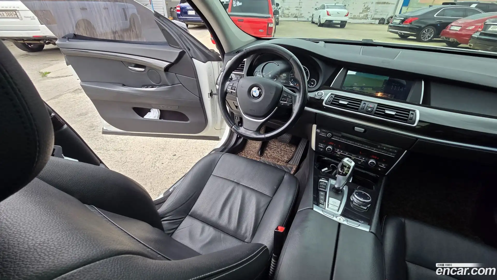 Gran Turismo BMW 2014.2-INNER-010