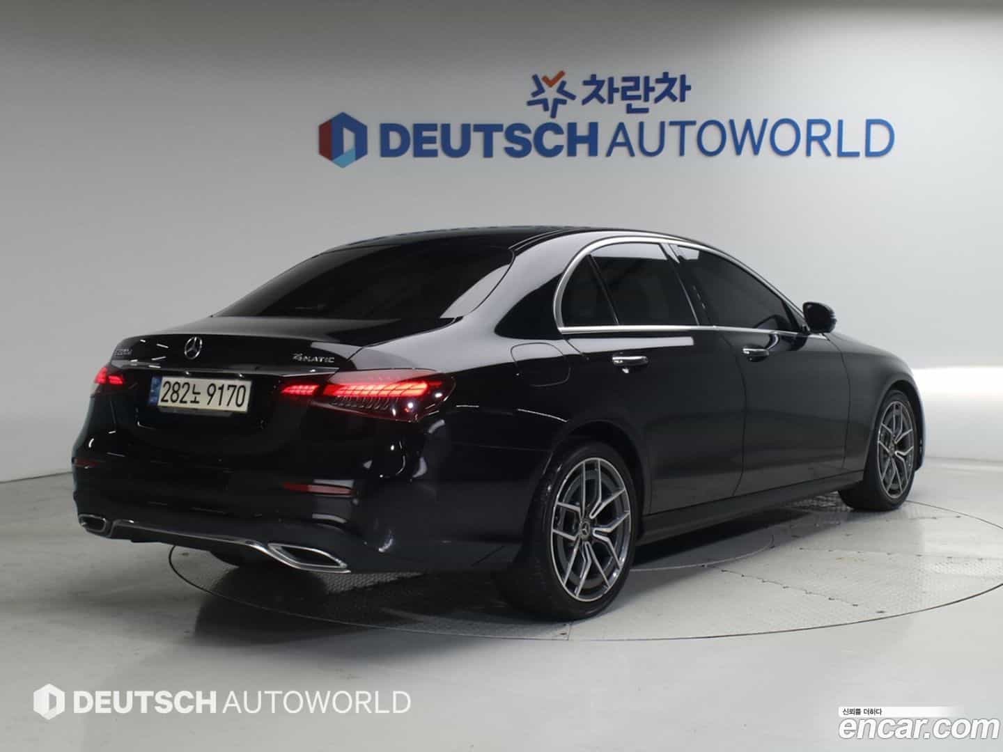 E-Class Mercedes-Benz 2021.8-OUTER-002