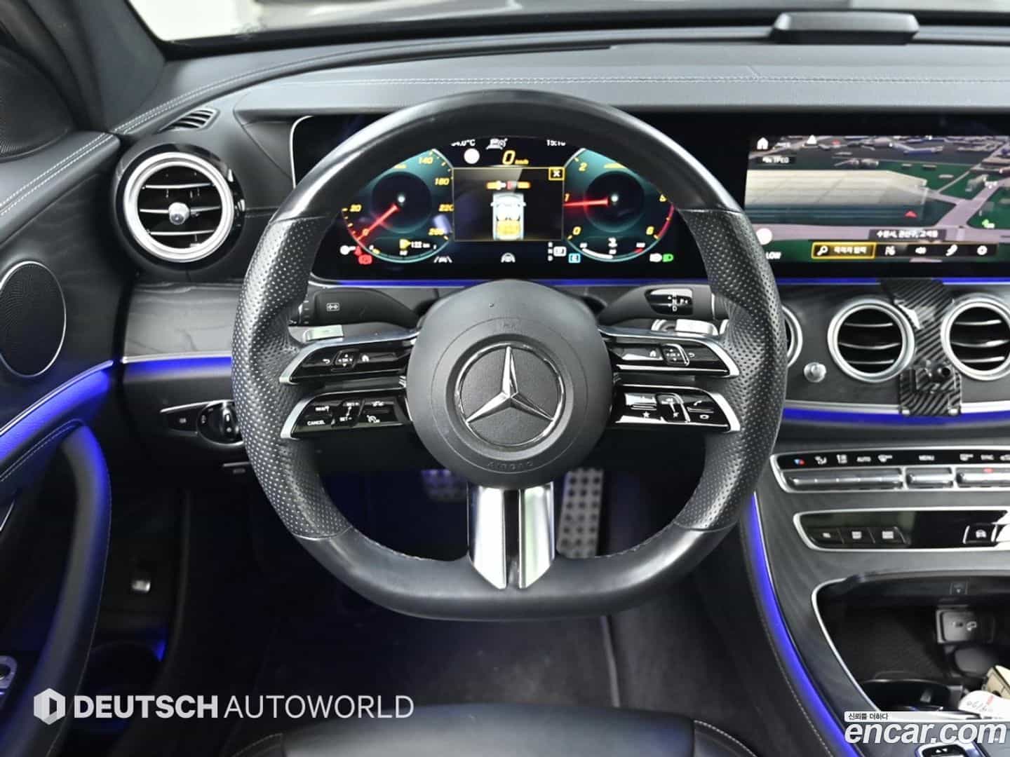 E-Class Mercedes-Benz 2021.8-OPTION-017