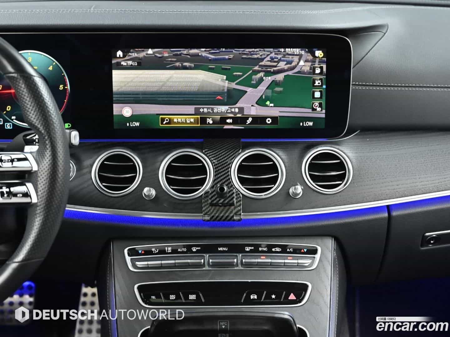 E-Class Mercedes-Benz 2021.8-OPTION-018
