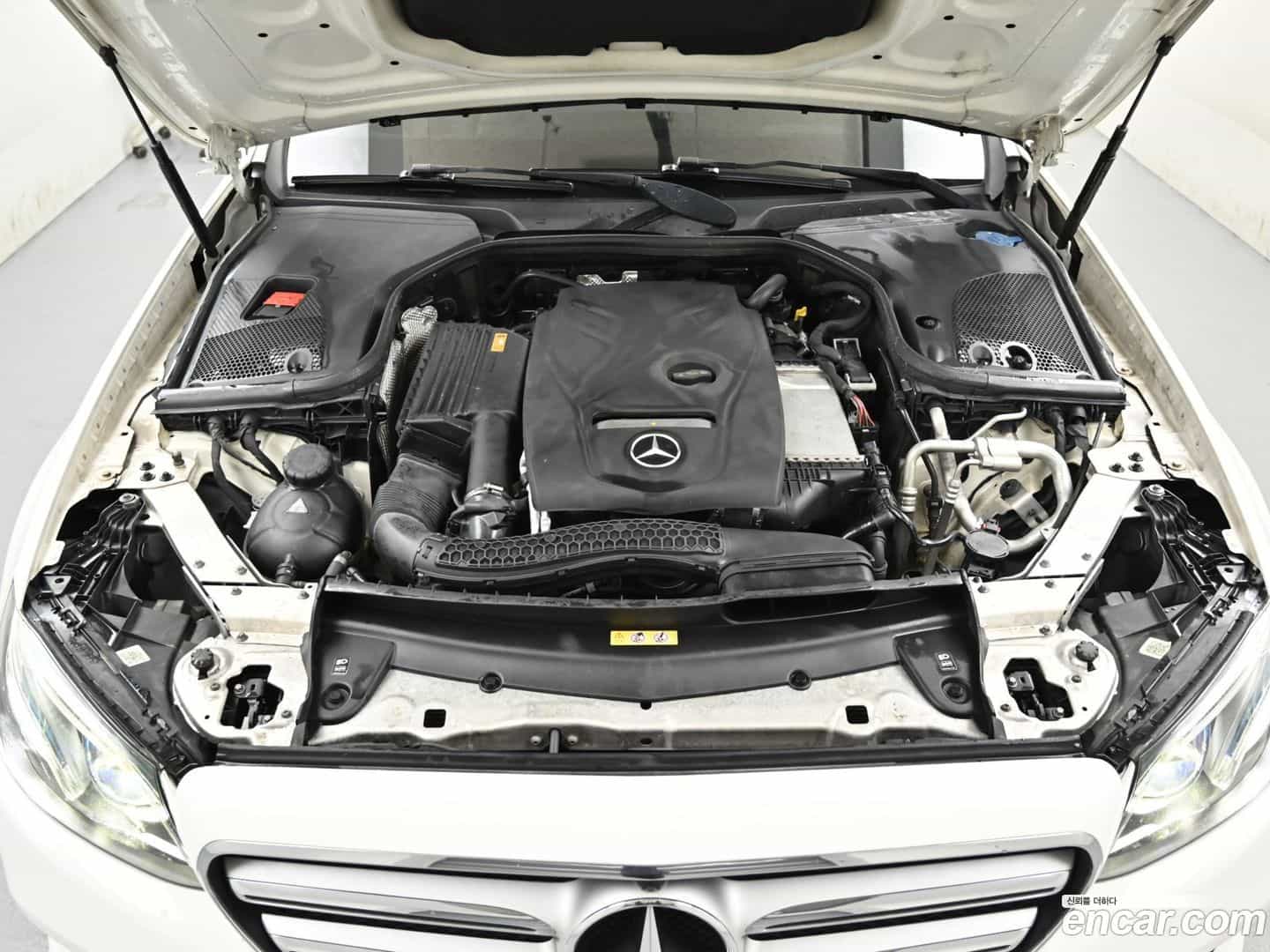 E-Class Mercedes-Benz 2017.5-OUTER-006