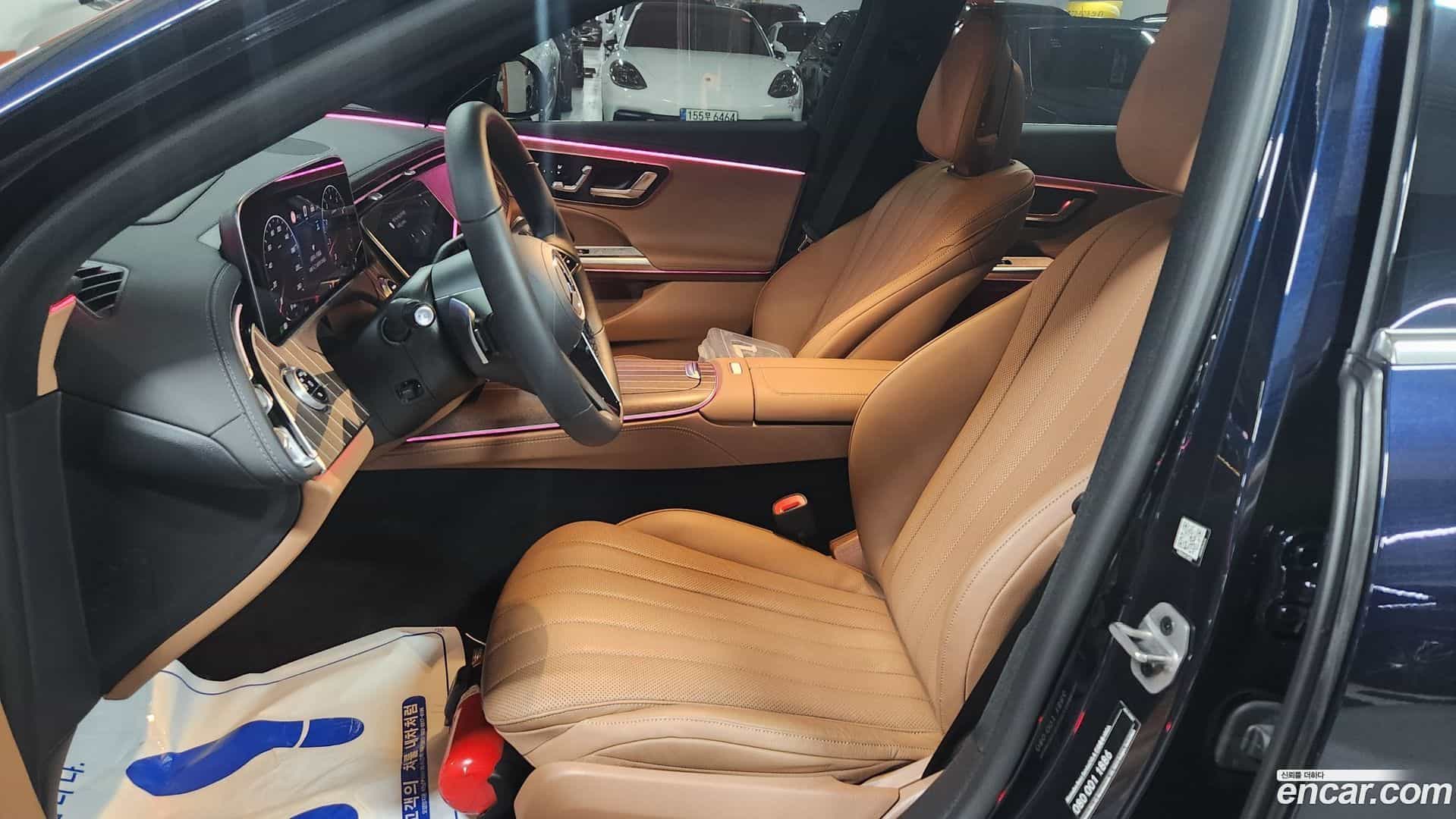 E-Class Mercedes-Benz 2025.1-INNER-010