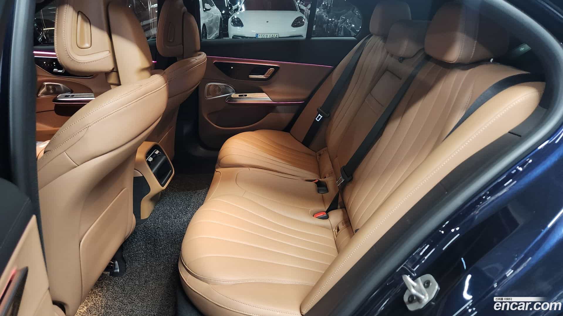 E-Class Mercedes-Benz 2025.1-OPTION-017