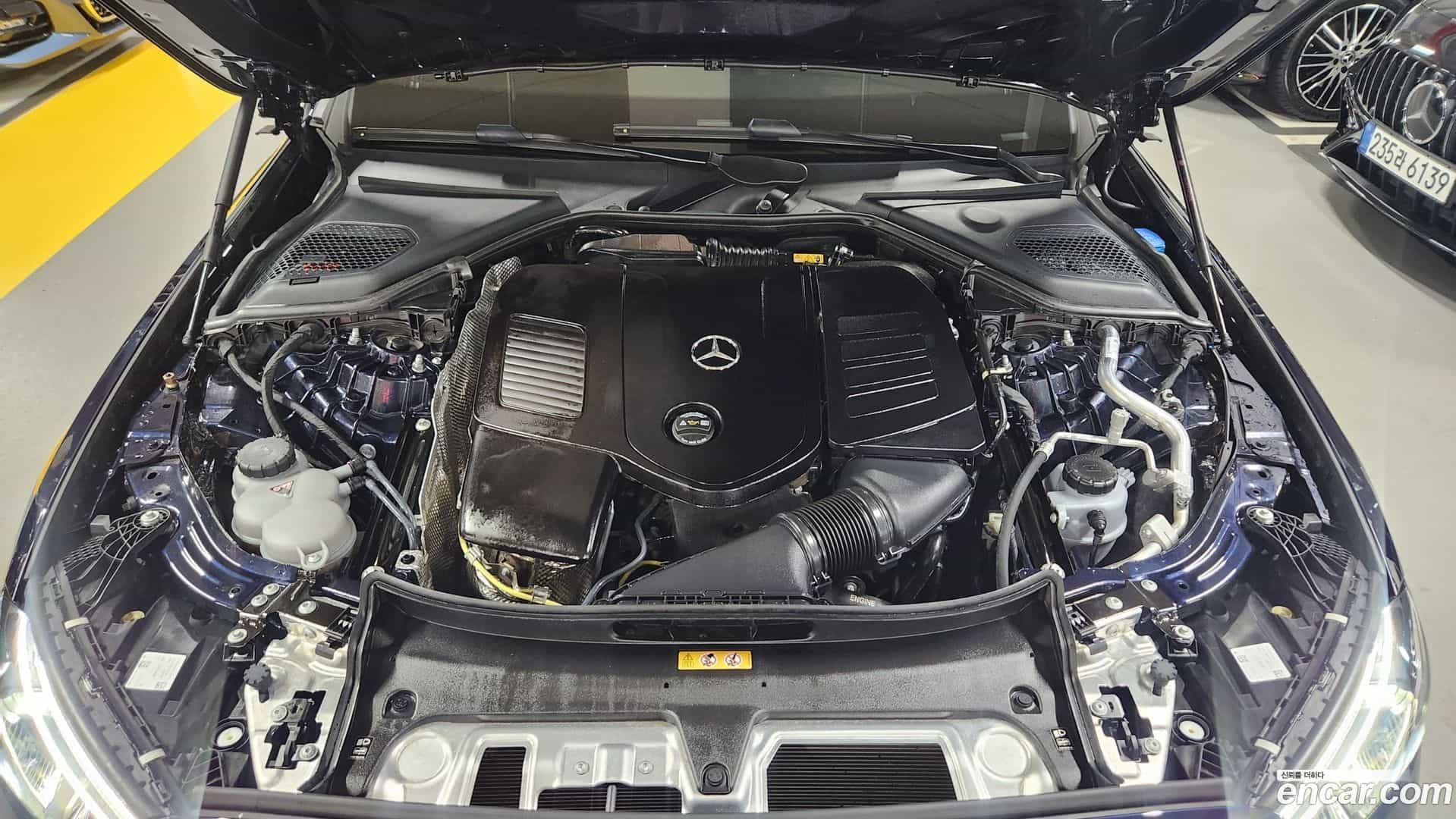 E-Class Mercedes-Benz 2025.1-OPTION-021