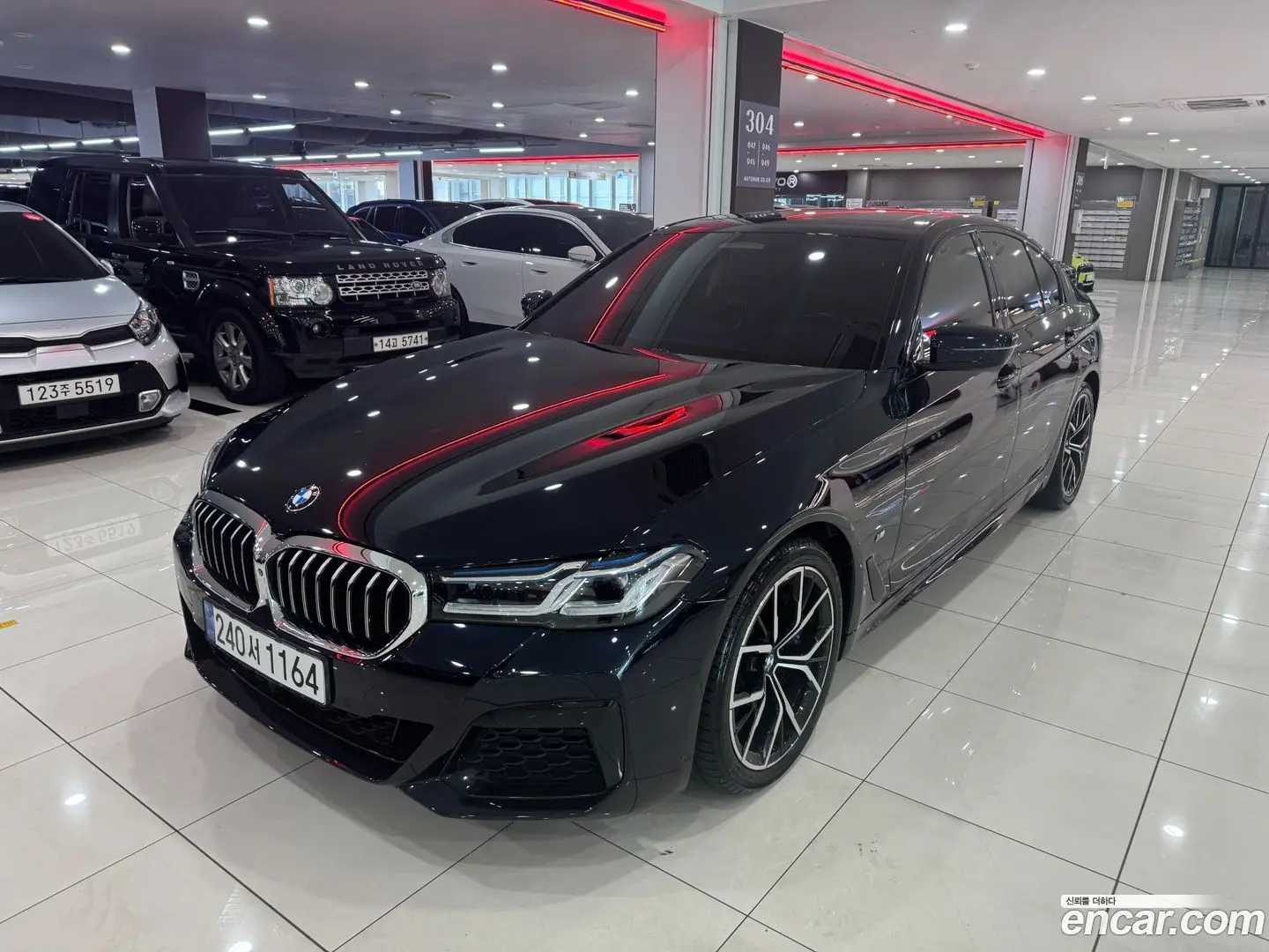 Main__Slider__Photo:5-Series BMW 2023.6-0