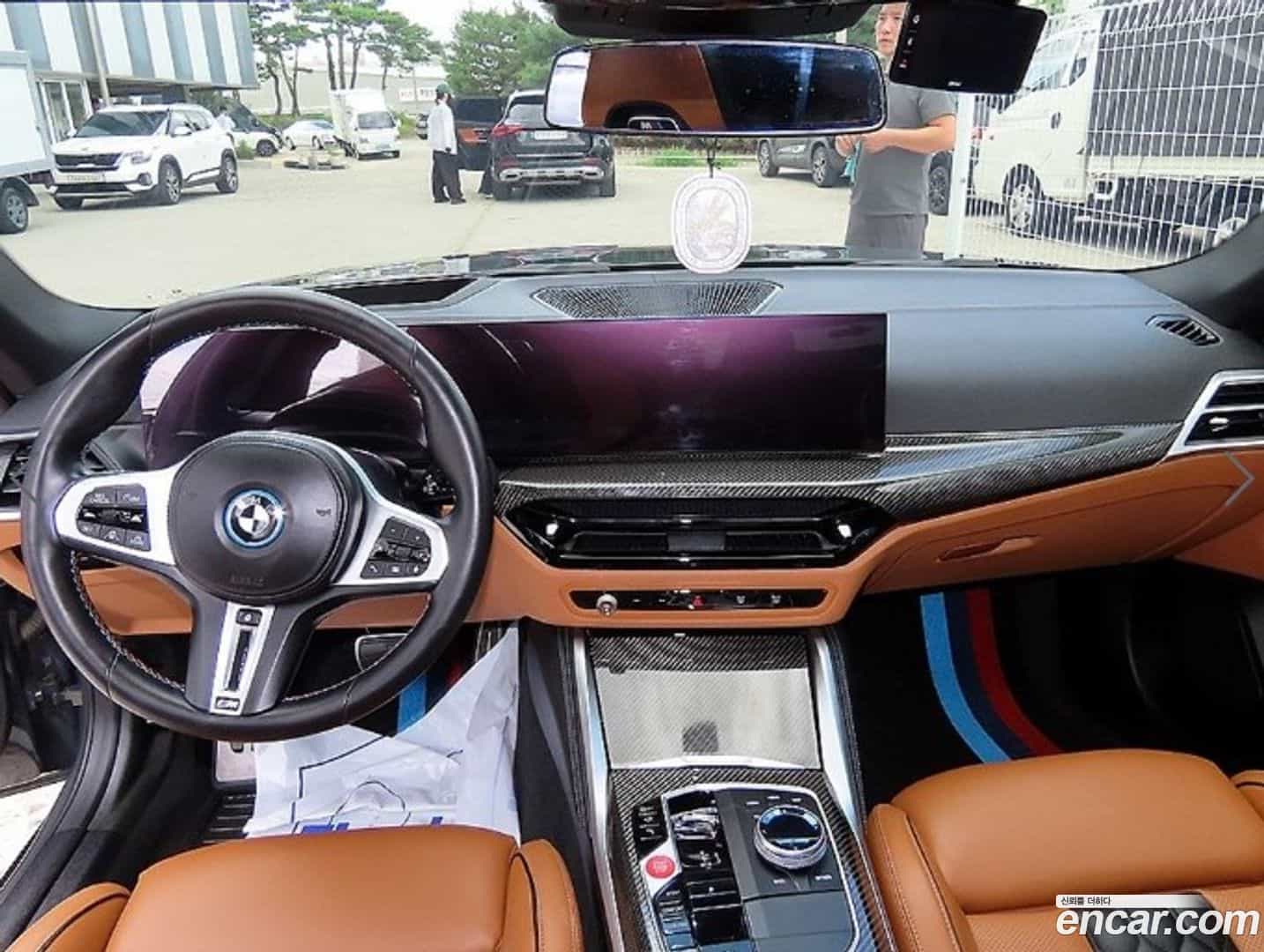 i4 BMW 2024.0-INNER-007