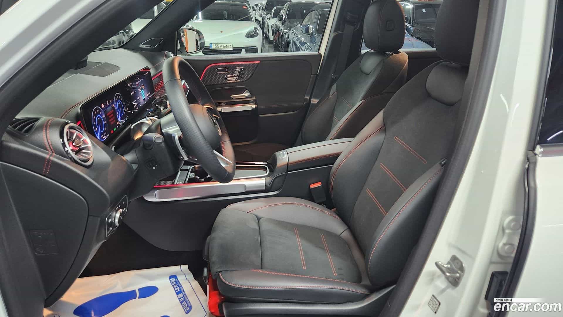EQB Mercedes-Benz 2025.8-OPTION-015