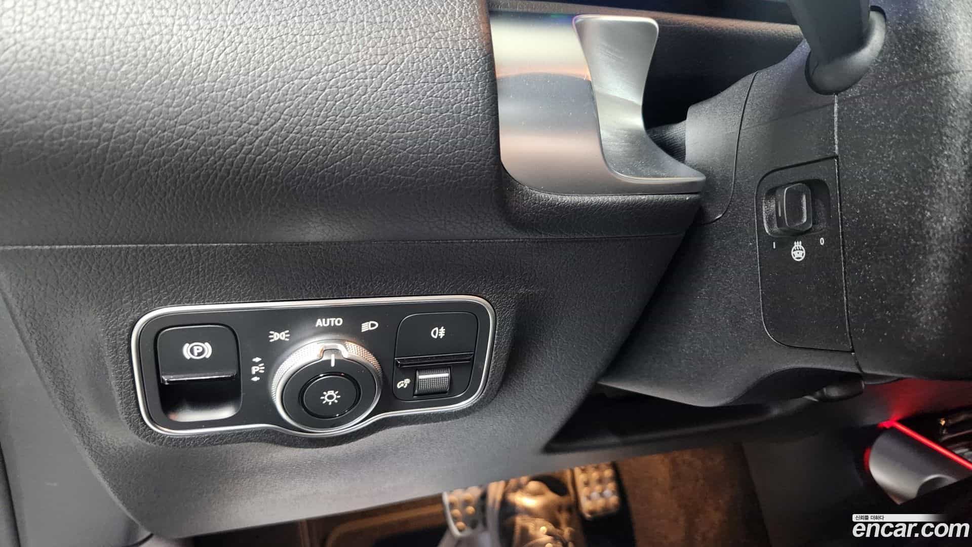 EQB Mercedes-Benz 2025.8-OPTION-017