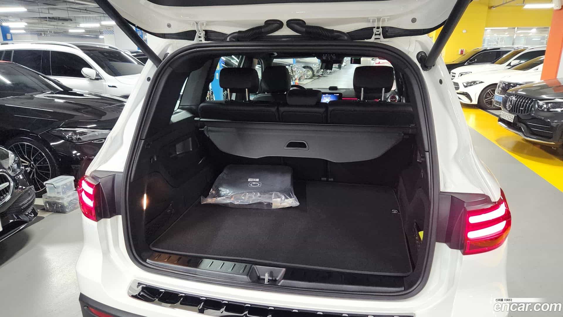 EQB Mercedes-Benz 2025.8-OPTION-018