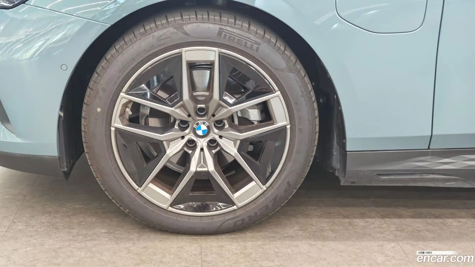 5-Series BMW 2025.11-OUTER-005