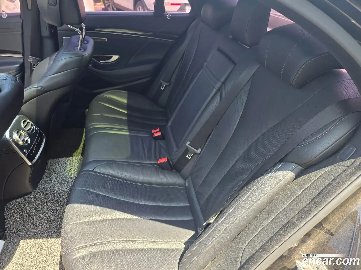 S-Class Mercedes-Benz 2015.11-INNER-009