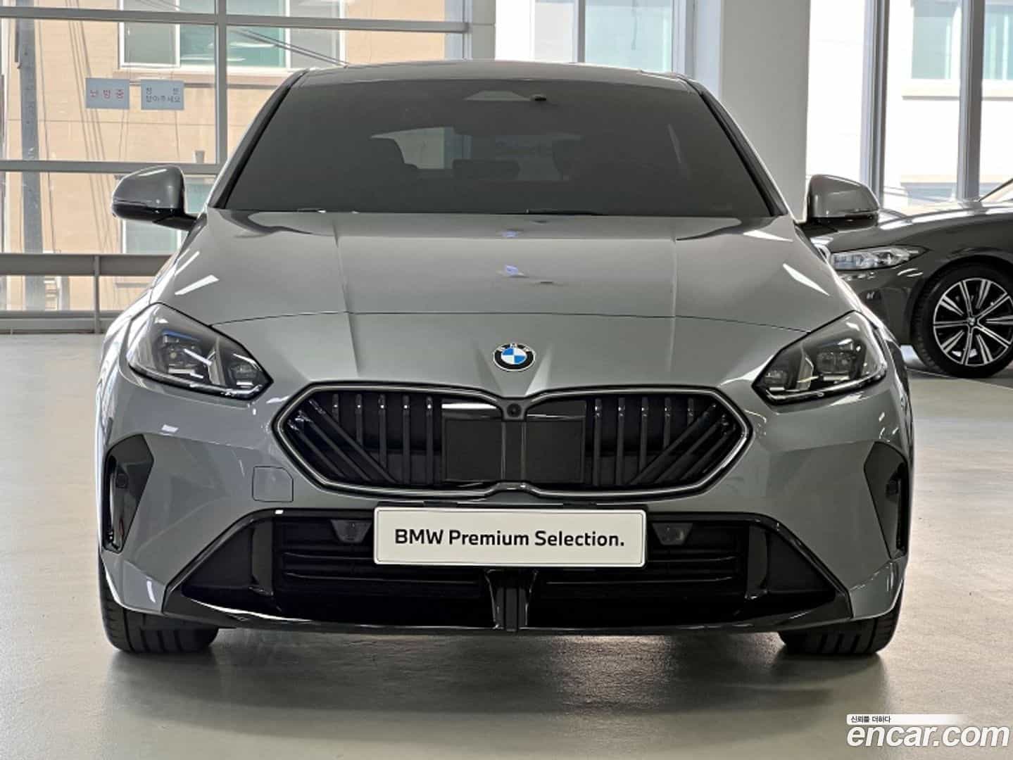 1-Series BMW 2025.6-OUTER-003