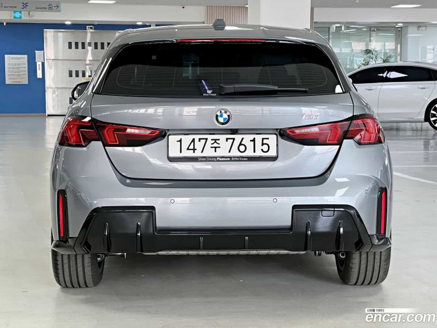 1-Series BMW 2025.6-OUTER-004