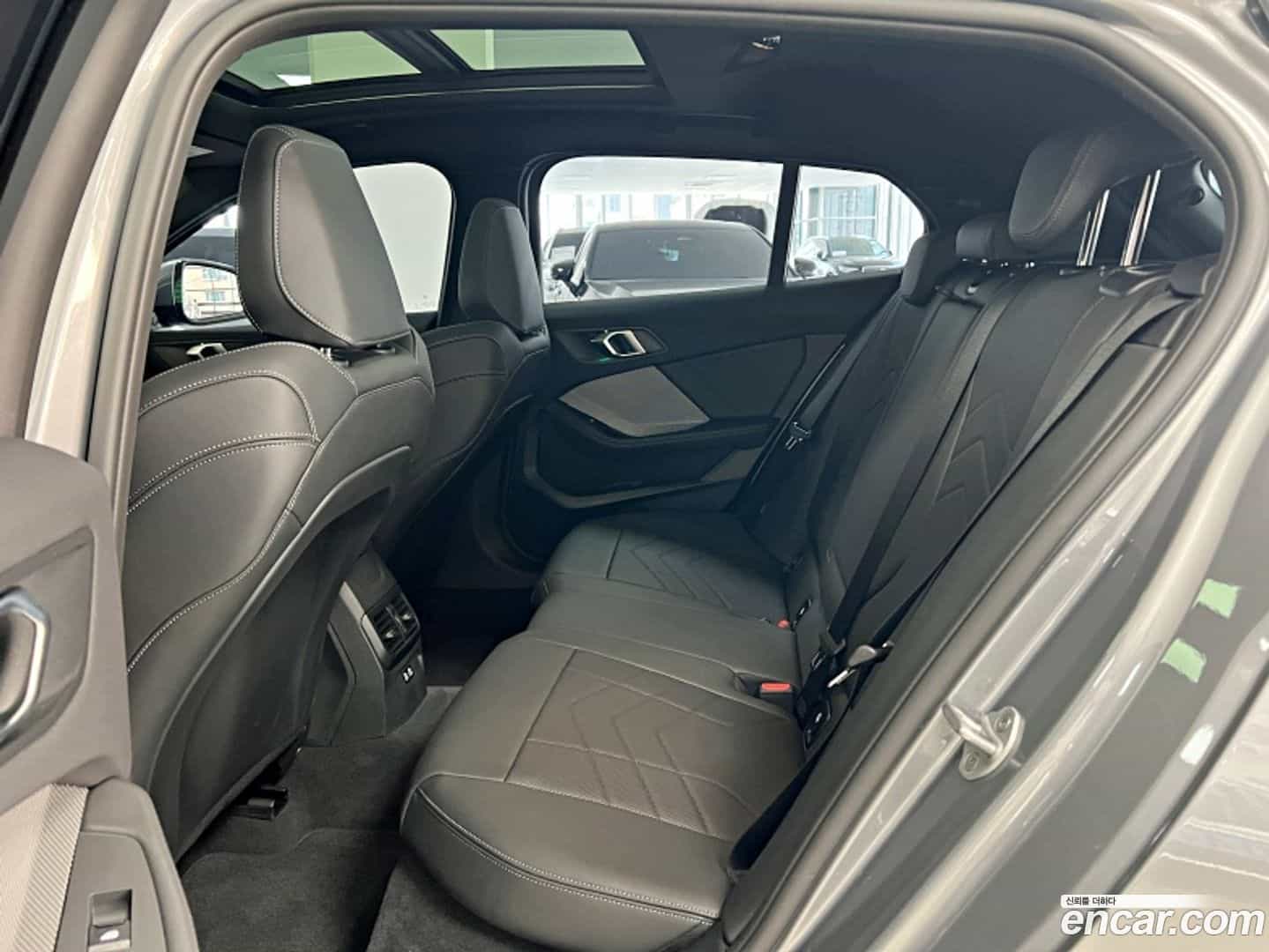 1-Series BMW 2025.6-OPTION-015
