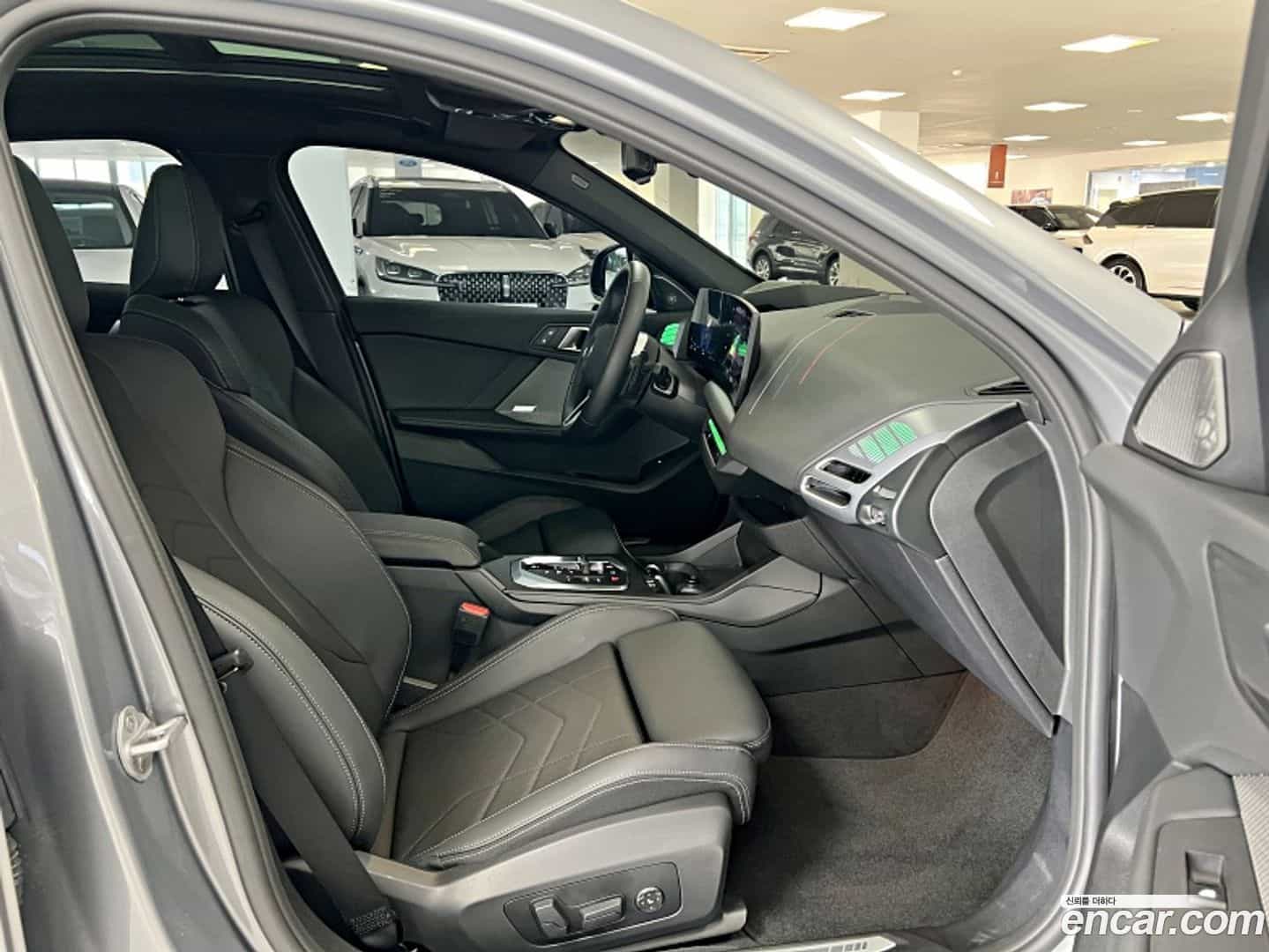 1-Series BMW 2025.6-OPTION-016
