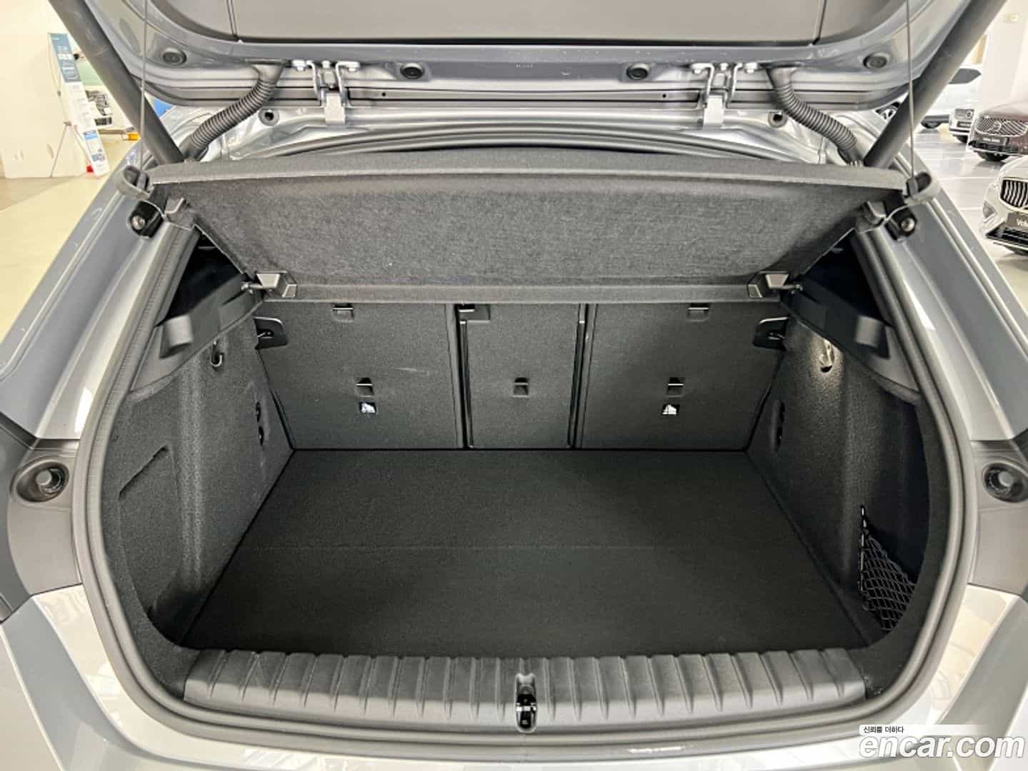 1-Series BMW 2025.6-OPTION-018
