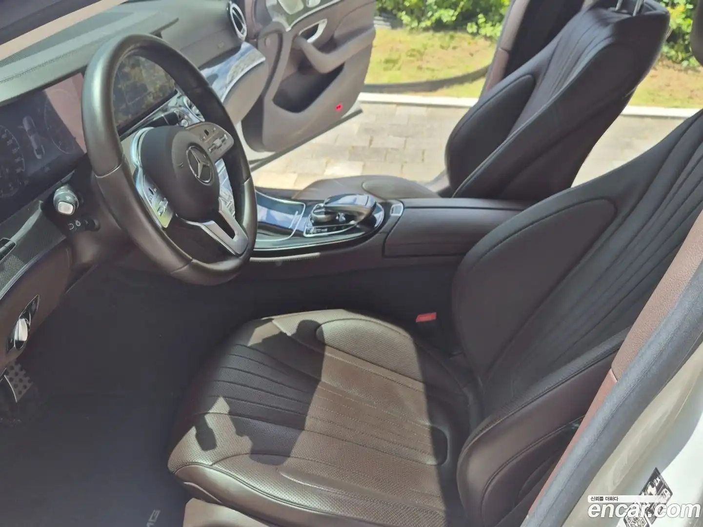 CLS-Class Mercedes-Benz 2018.10-INNER-010