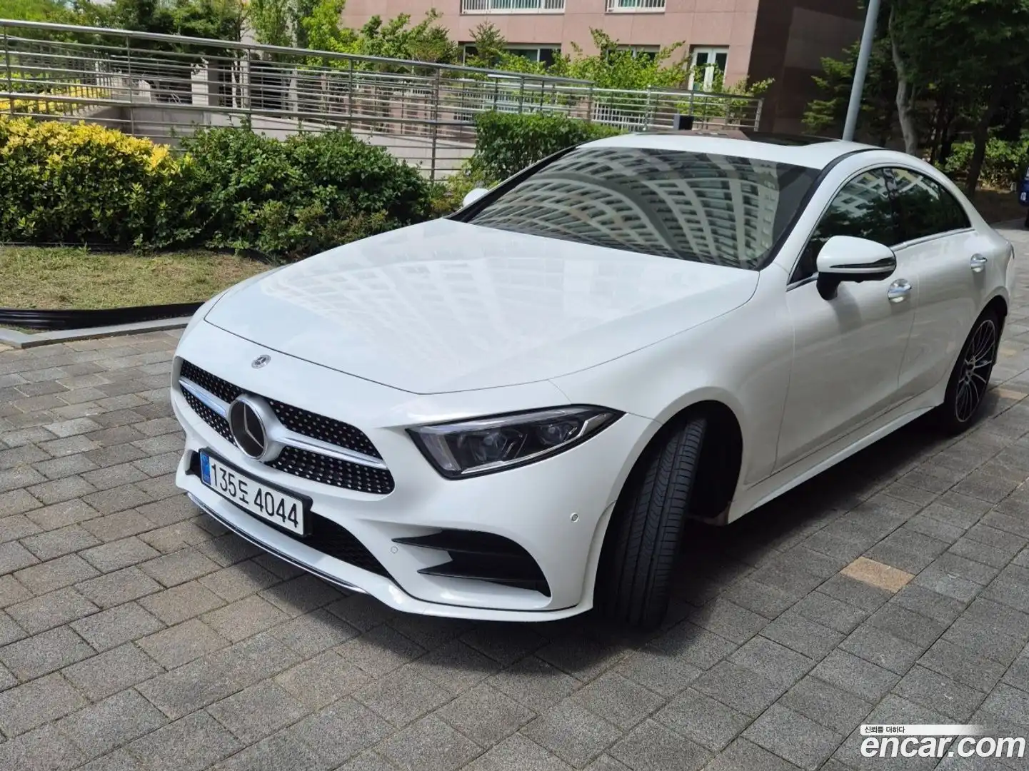 CLS-Class Mercedes-Benz 2018.10-OPTION-018