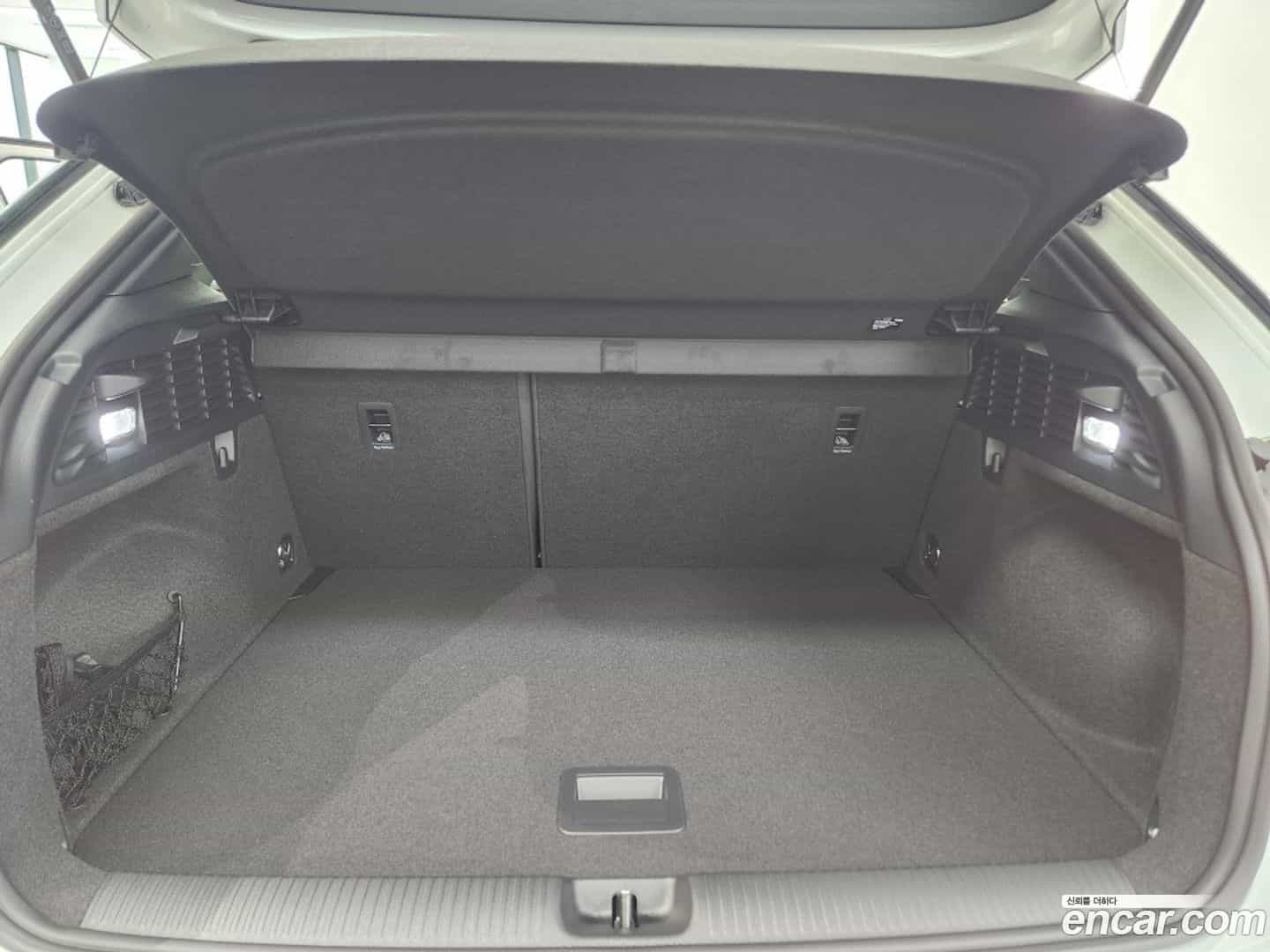 Q2 Audi 2023.2-OPTION-023