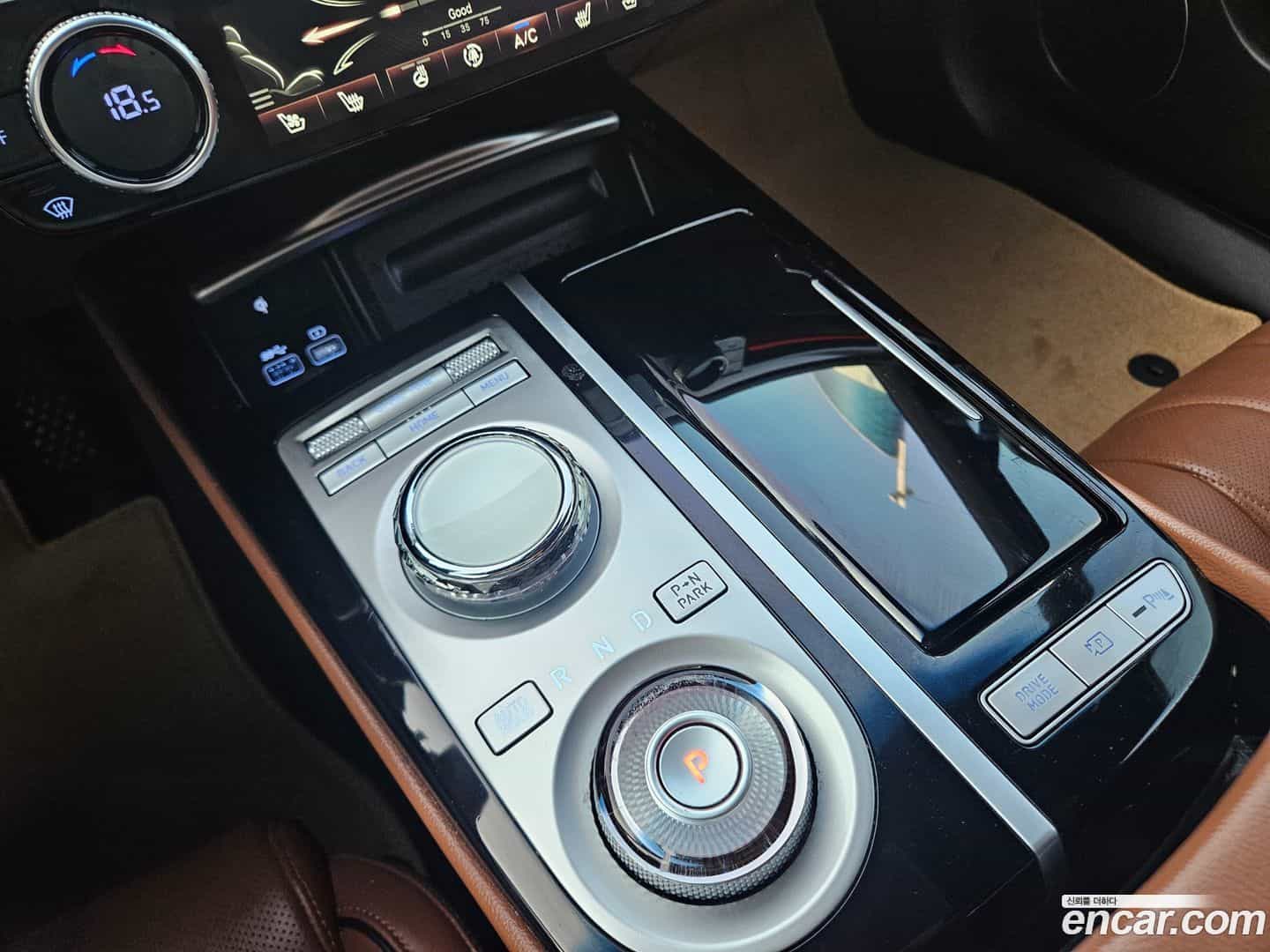 G80 Genesis 2023.2-INNER-009