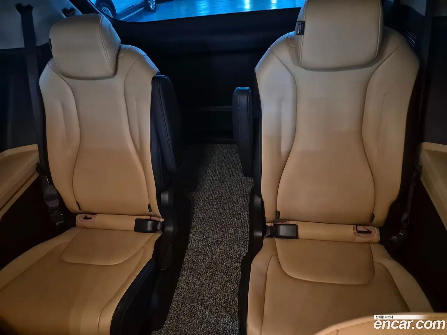 Canival Kia 2023.5-INNER-008