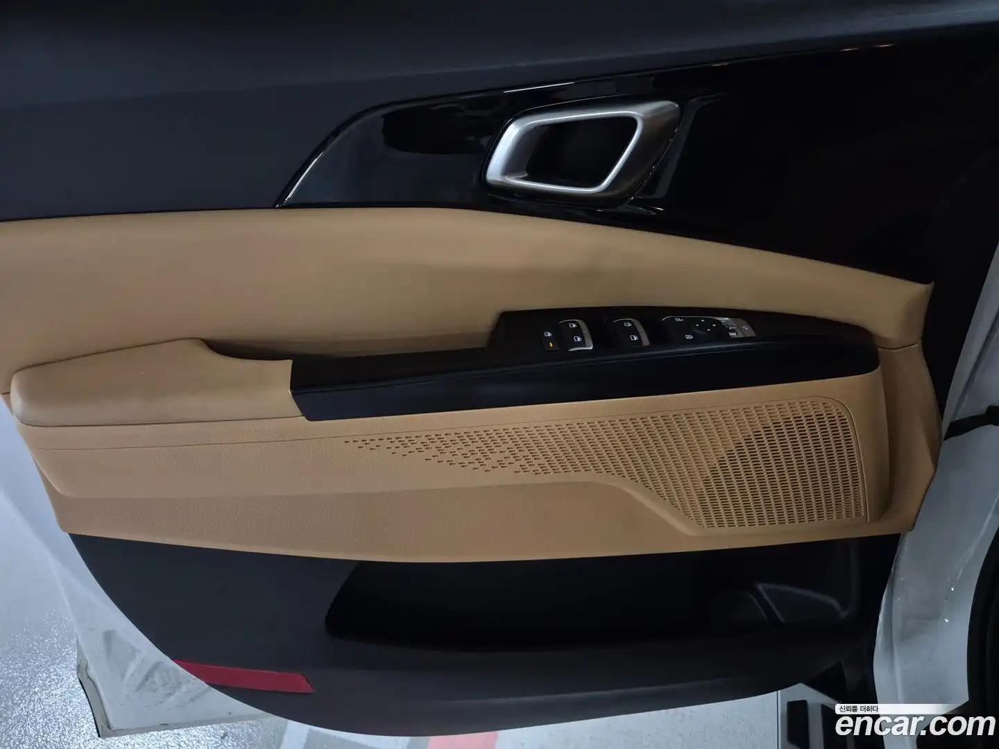 Canival Kia 2023.5-OPTION-015