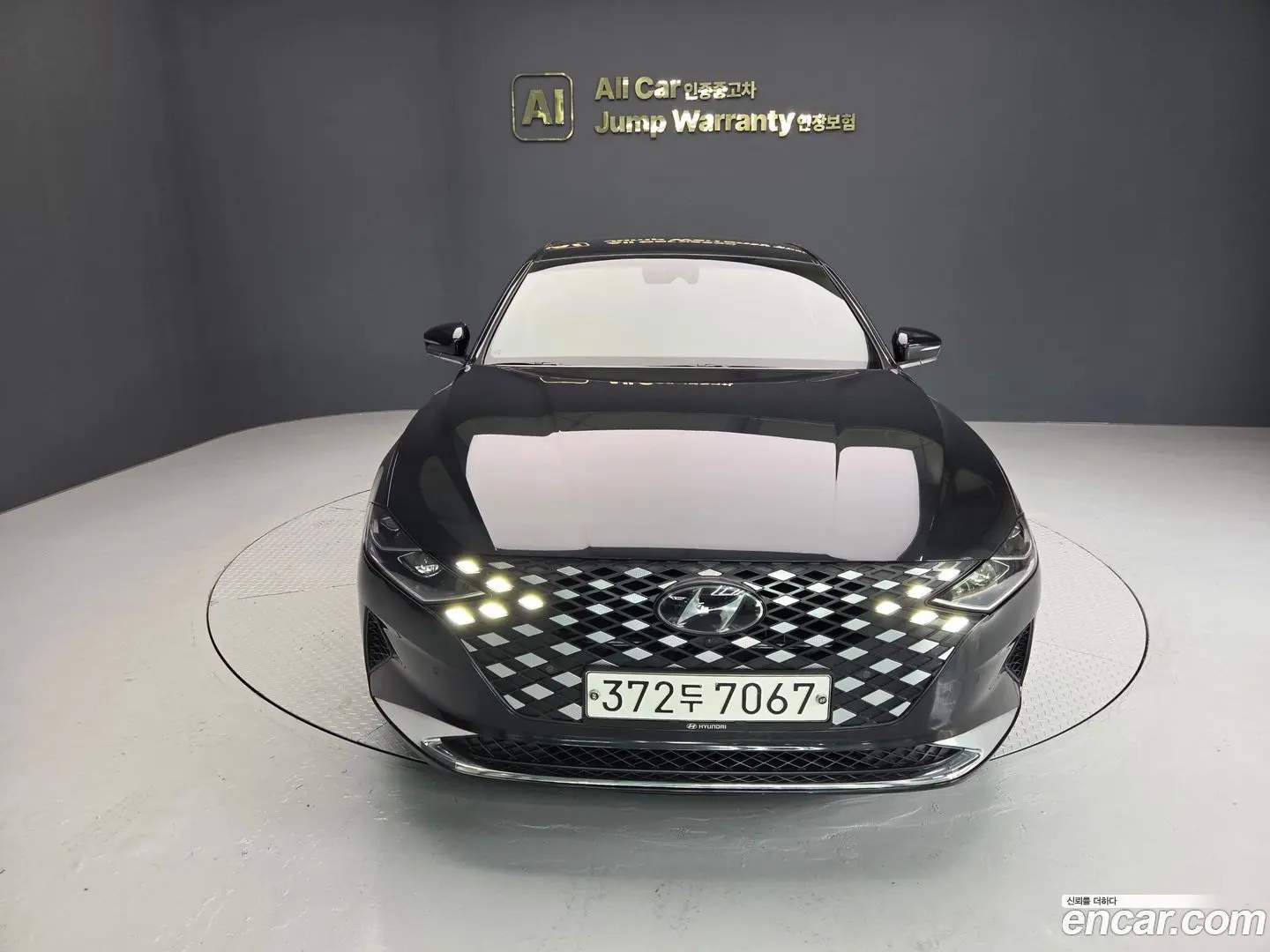Main__Slider__Photo:Grandeur Hyundai 2020.5-0