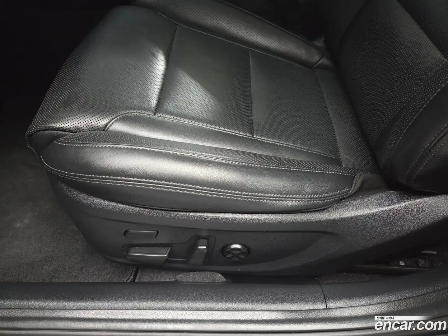 Grandeur Hyundai 2020.5-INNER-010