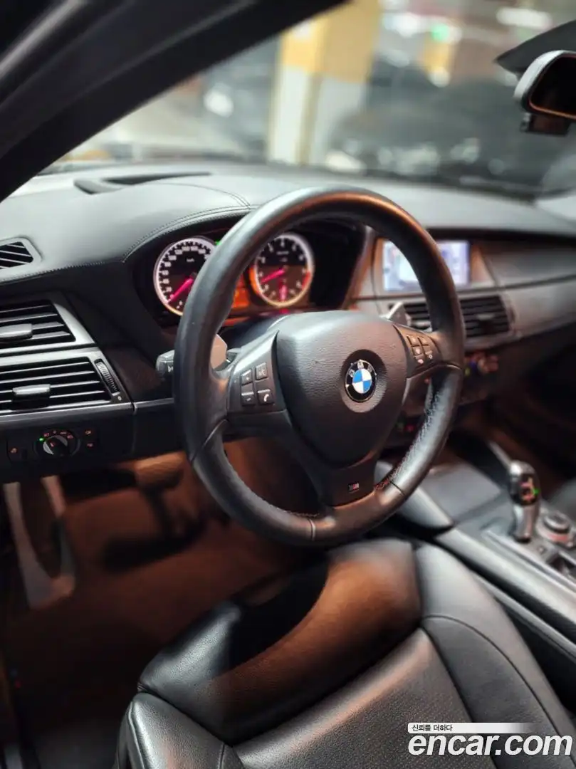 X6M BMW 2010.0-INNER-007