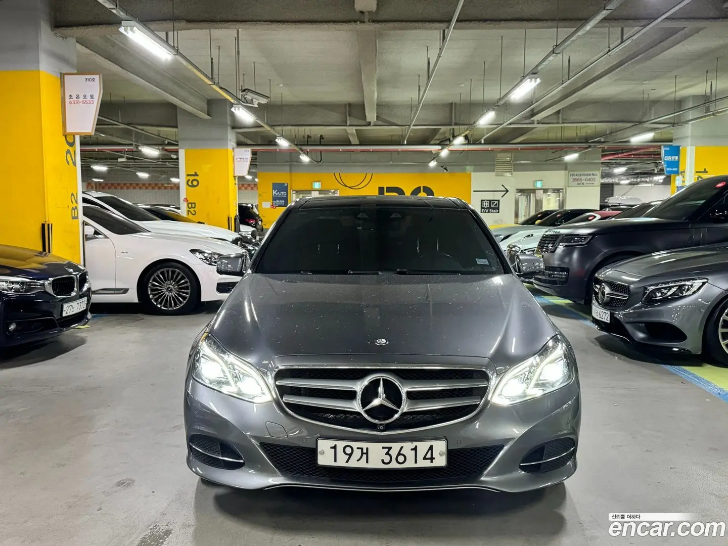 Main__Slider__Photo:E-Class Mercedes-Benz 2015.7-0