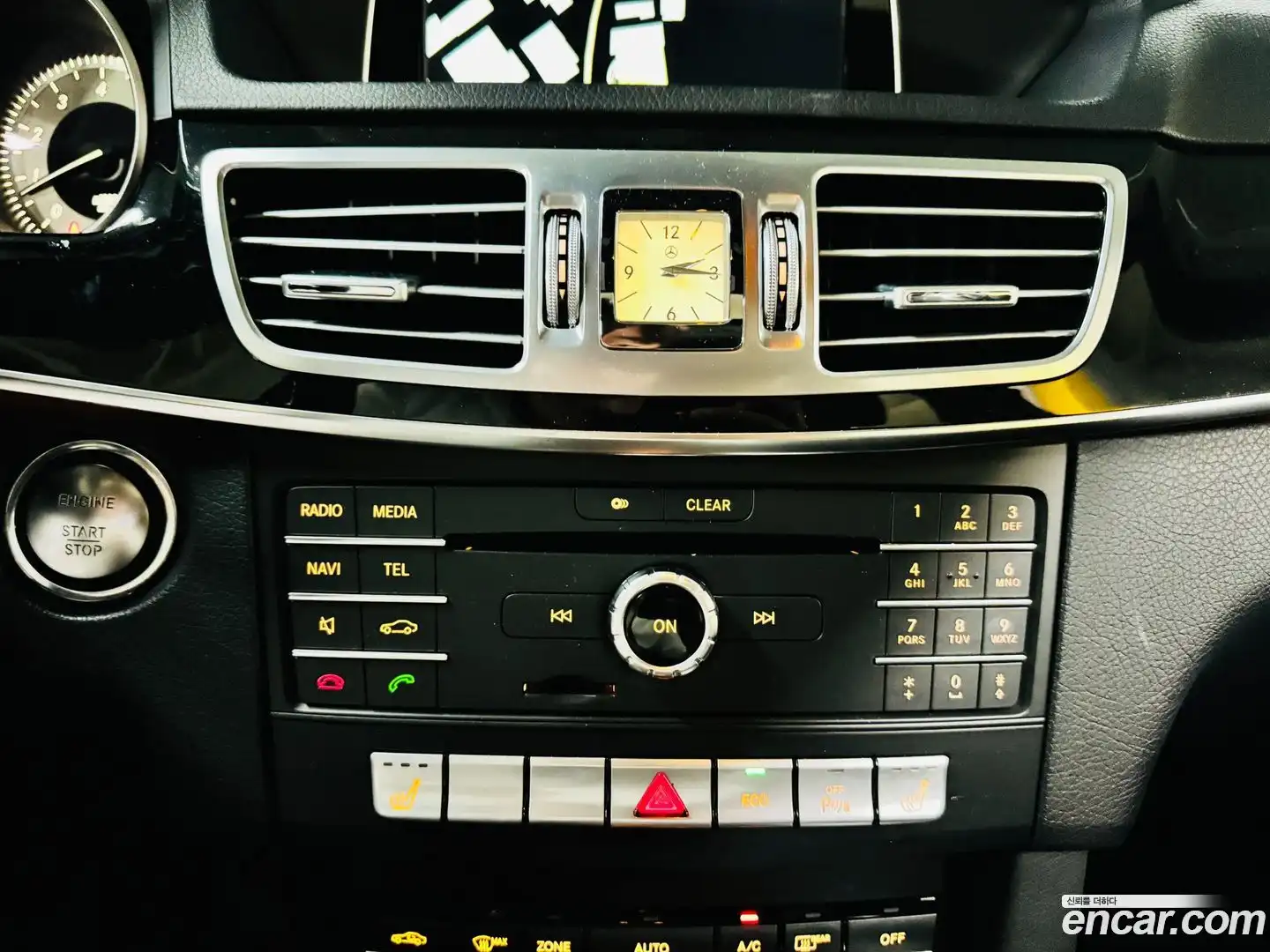 E-Class Mercedes-Benz 2015.7-OPTION-021