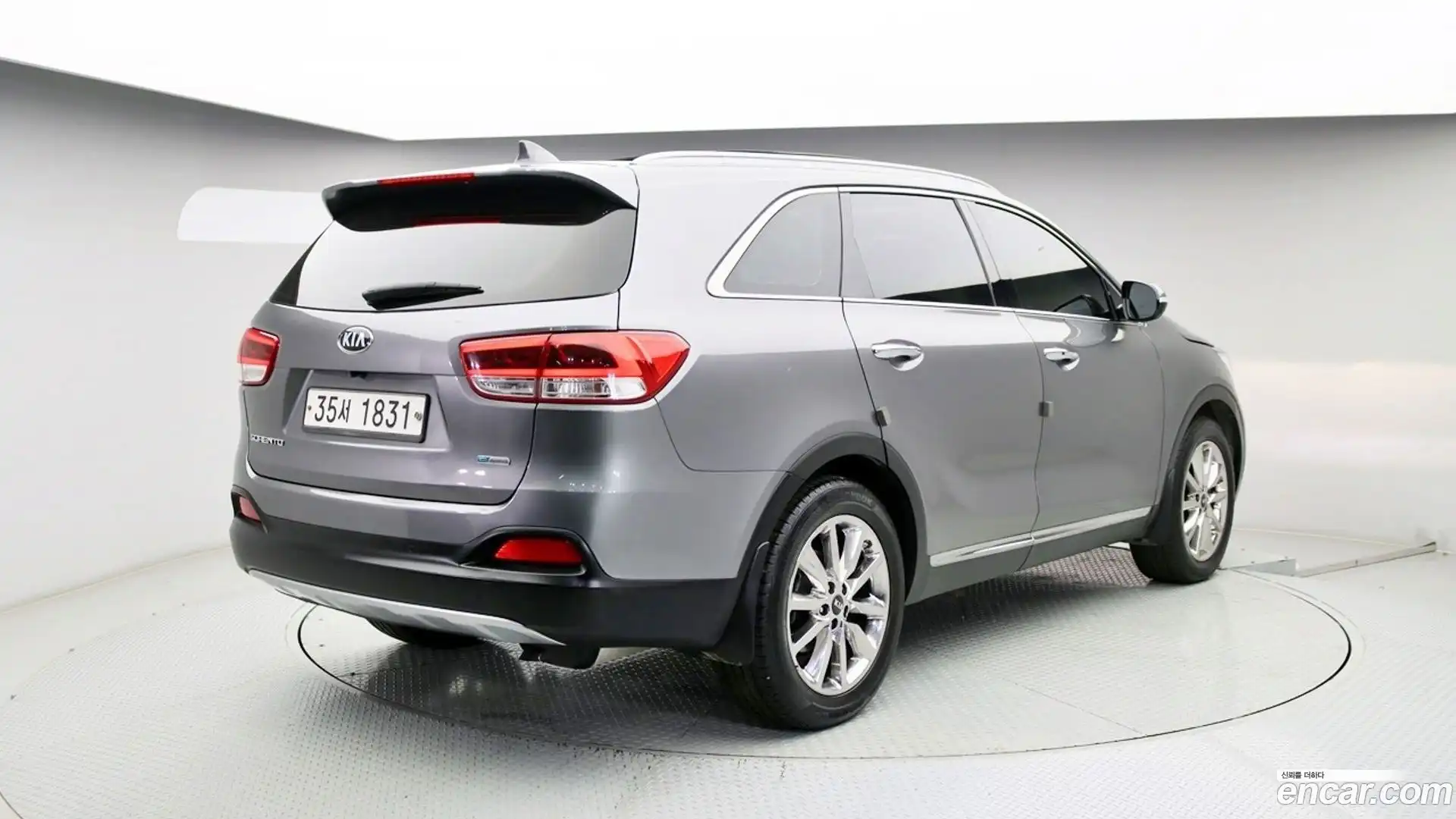 Sorento Kia 2015.11-OUTER-003
