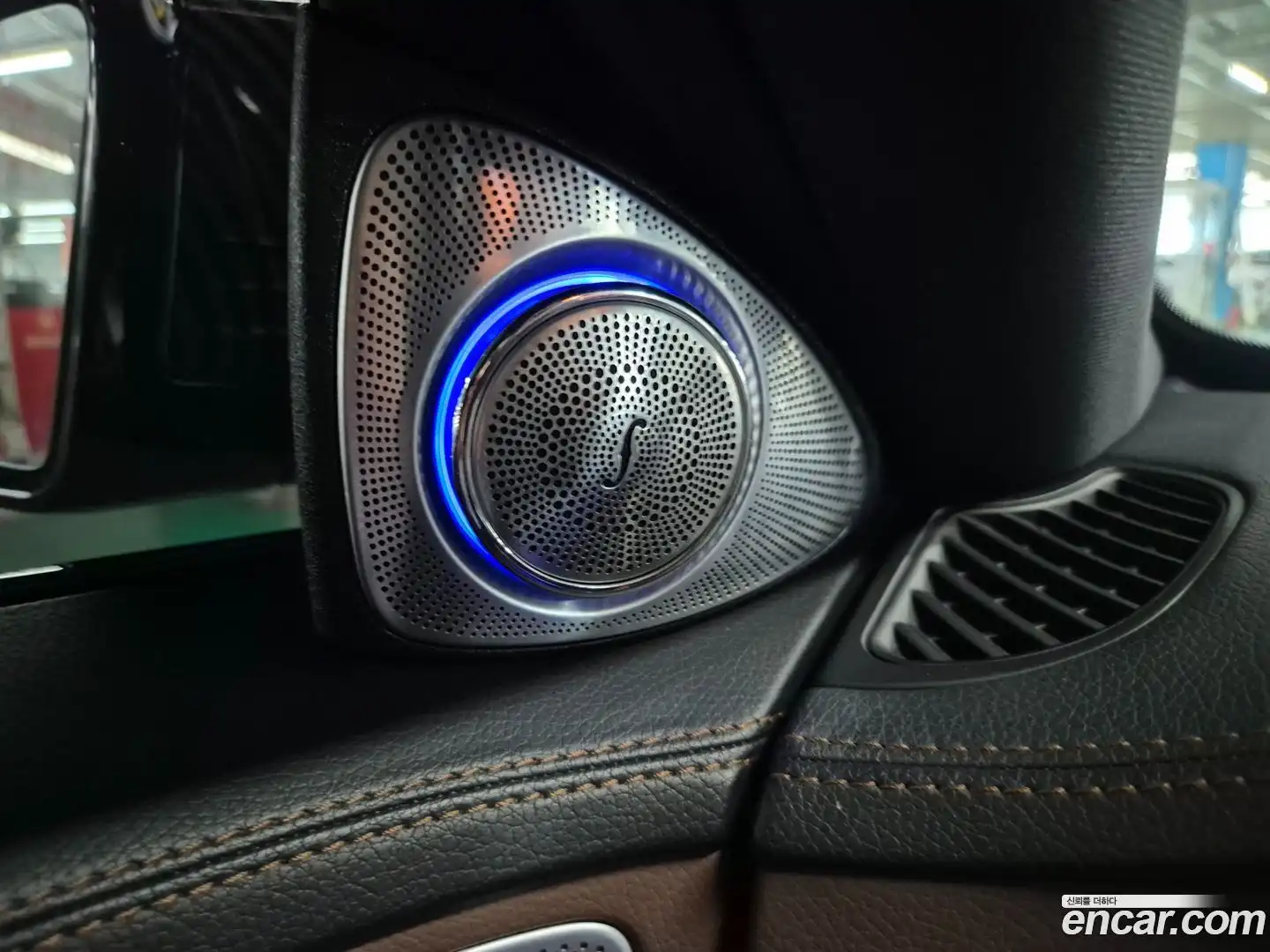 S-Class Mercedes-Benz 2014.3-OPTION-022