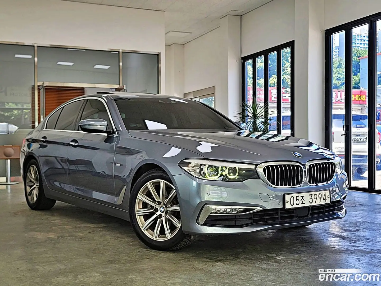 Main__Slider__Photo:5-Series BMW 2018.7-0
