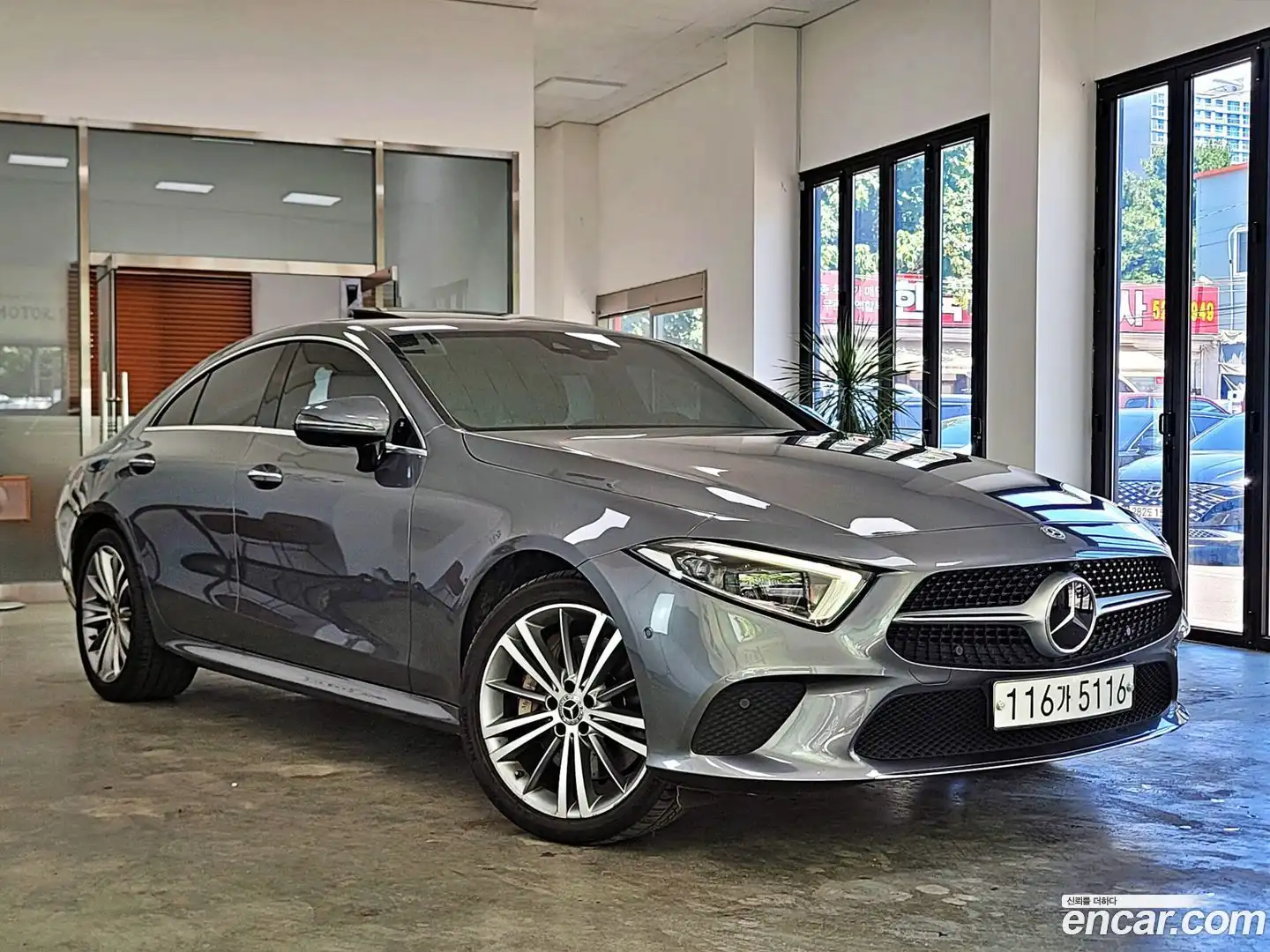 CLS-Class Mercedes-Benz 2019.8-OUTER-001