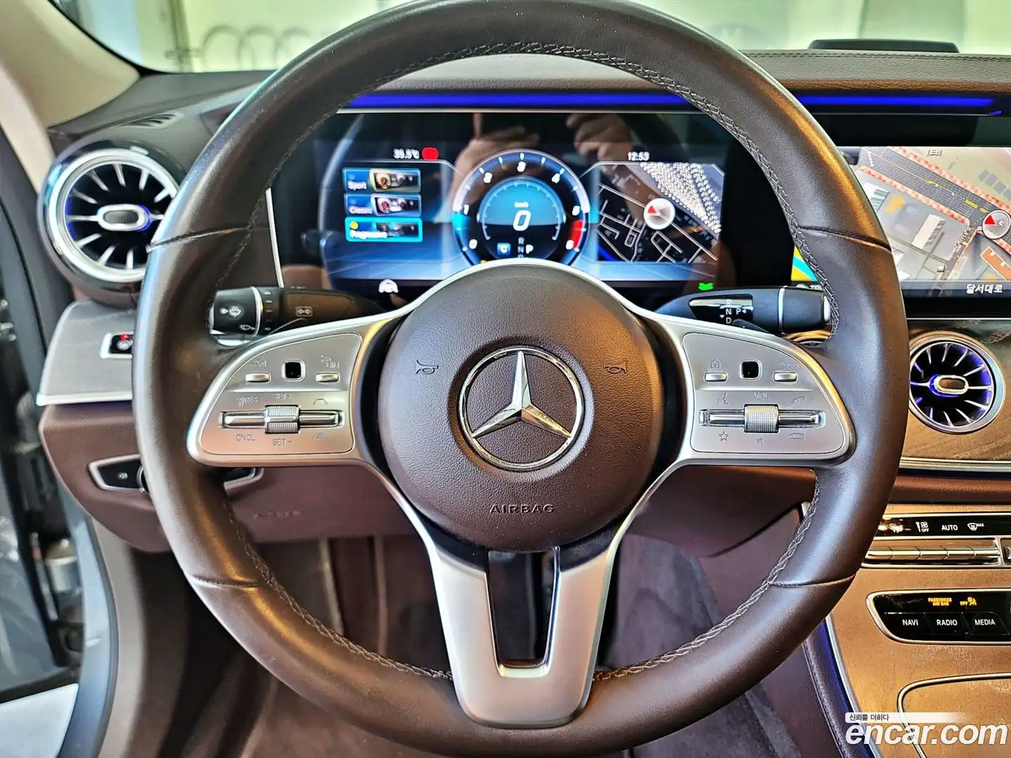 CLS-Class Mercedes-Benz 2019.8-INNER-009