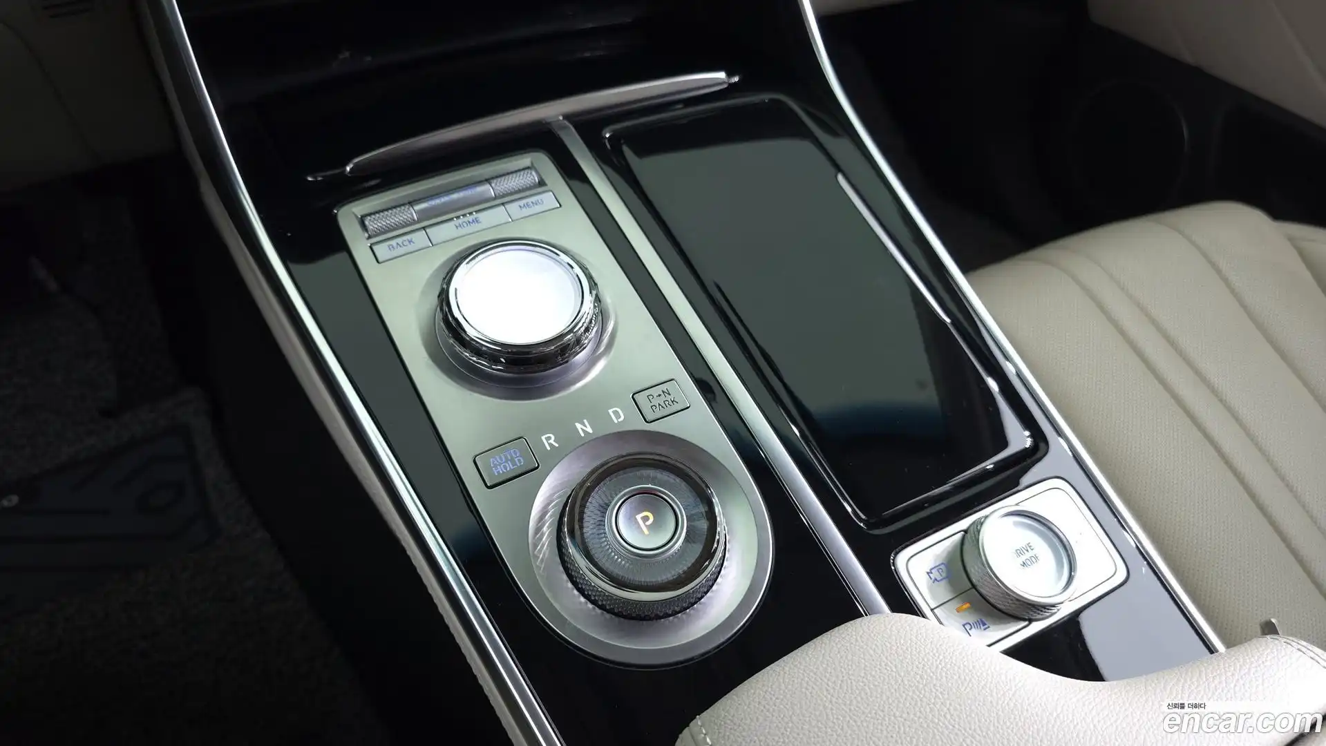 GV80 Genesis 2023.1-INNER-009
