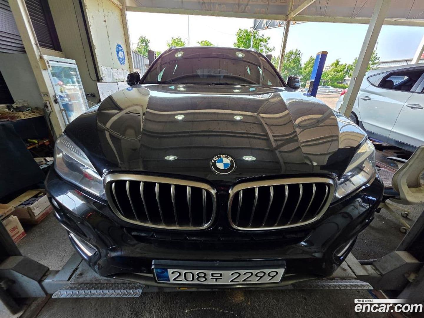 Main__Slider__Photo:X6 BMW 2015.9-0