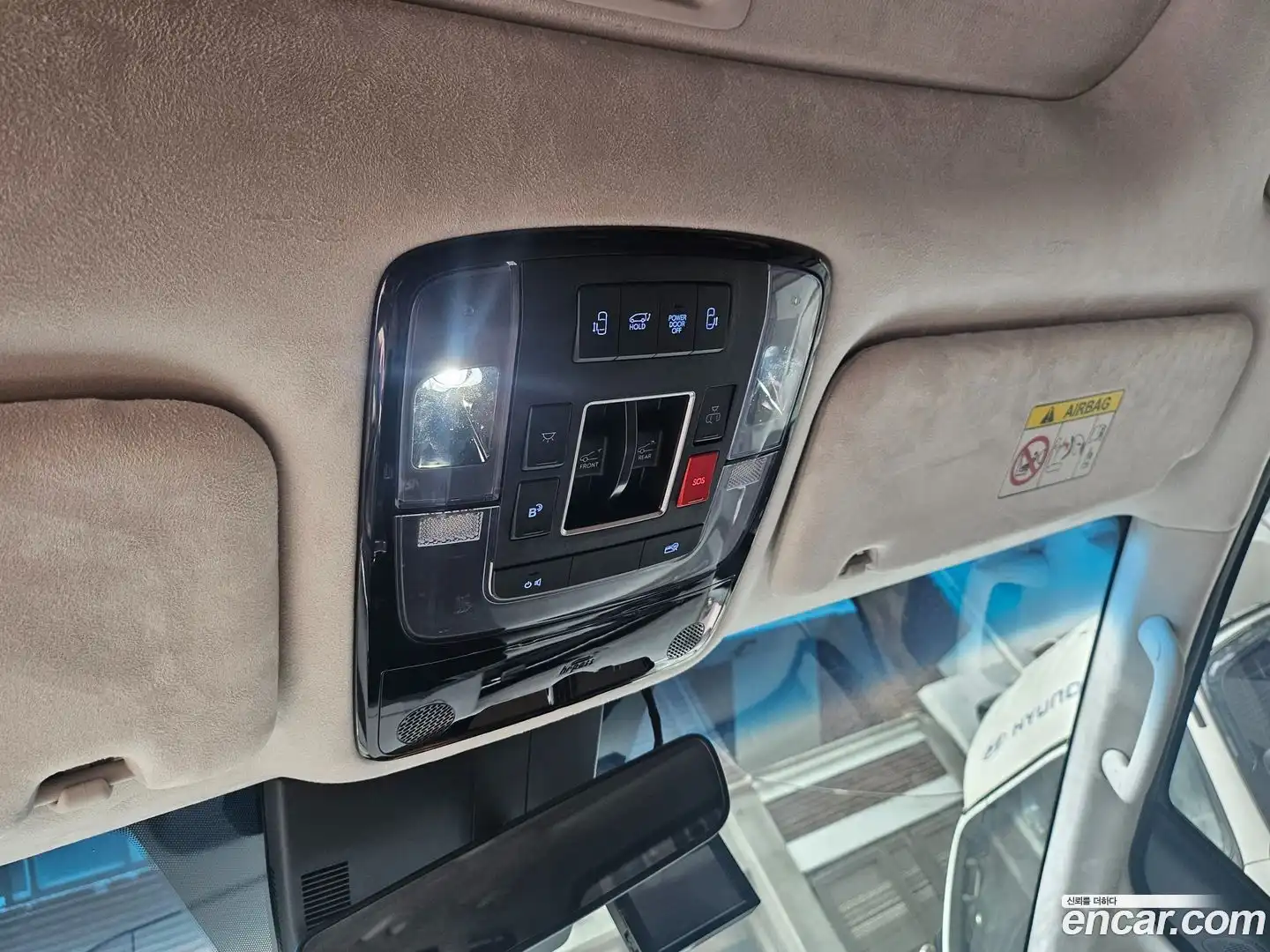 Staria Hyundai 2025.6-OPTION-015
