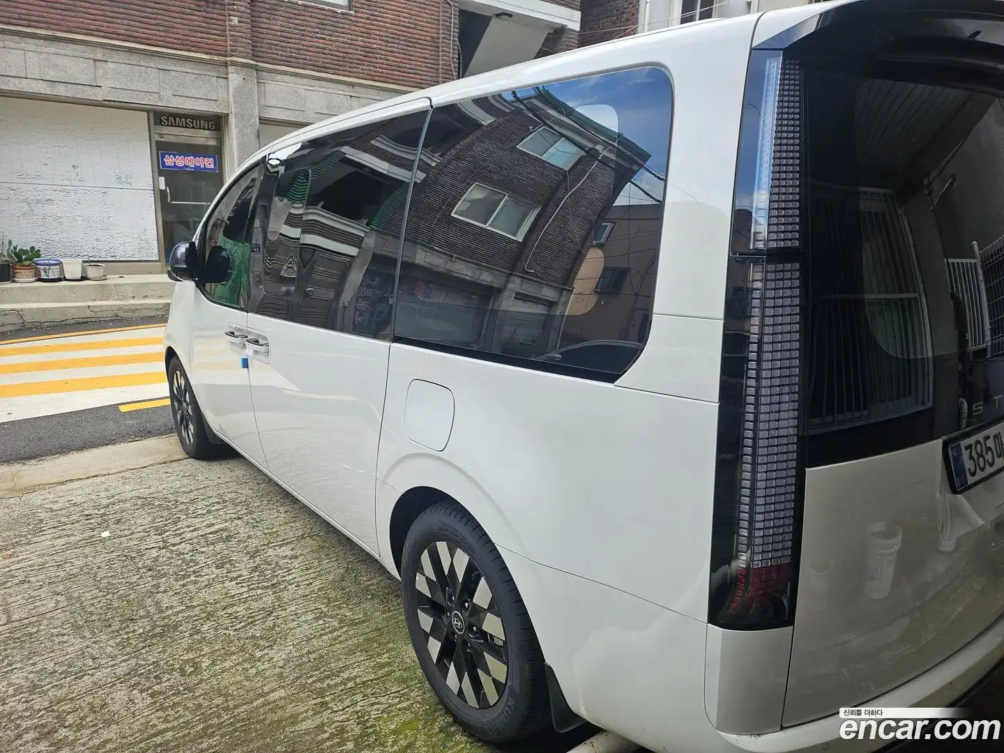 Staria Hyundai 2025.6-OPTION-021