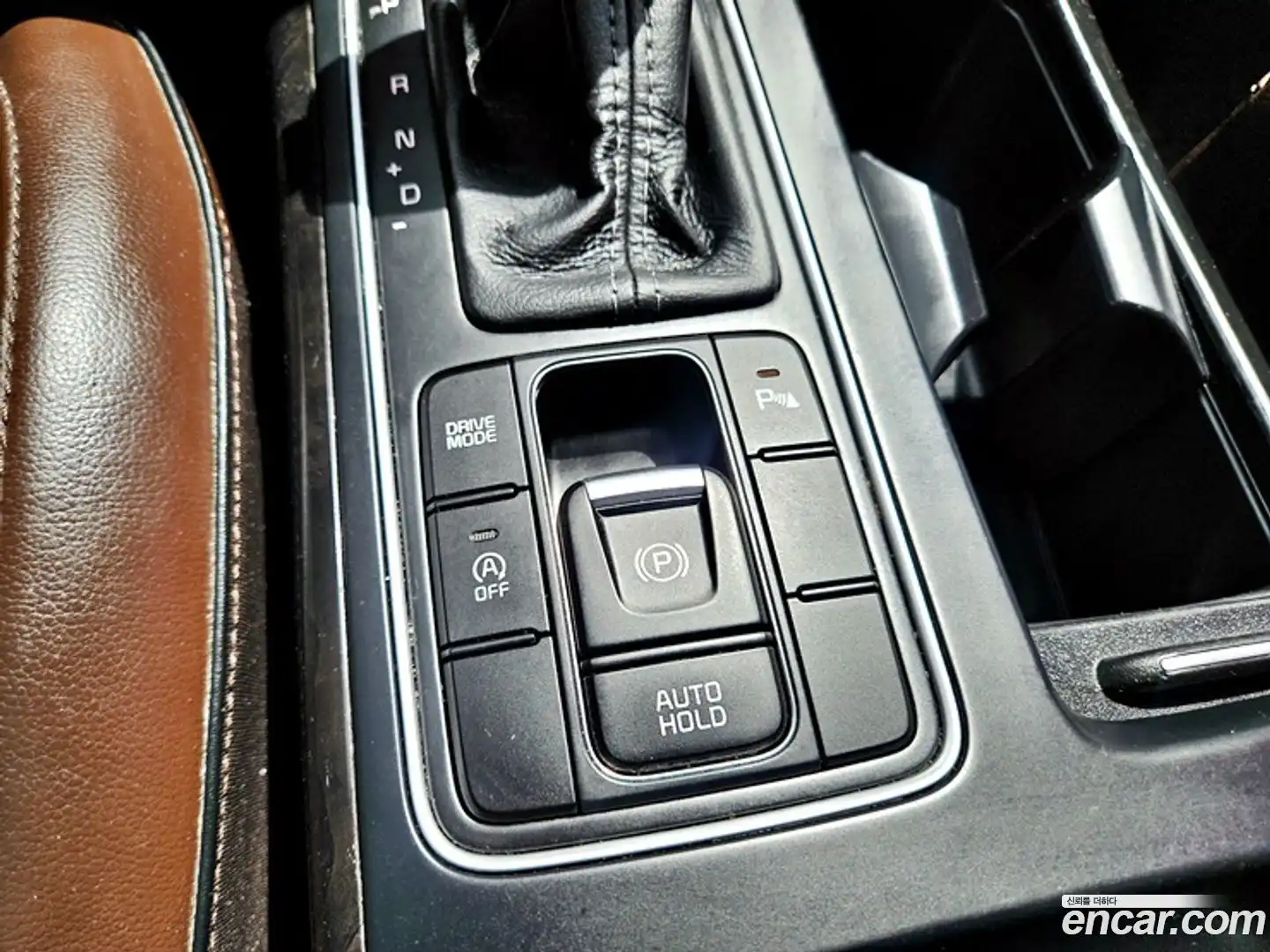 Sorento Kia 2016.6-OPTION-015