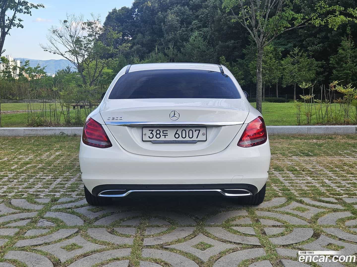 C-Class Mercedes-Benz 2014.7-OUTER-004