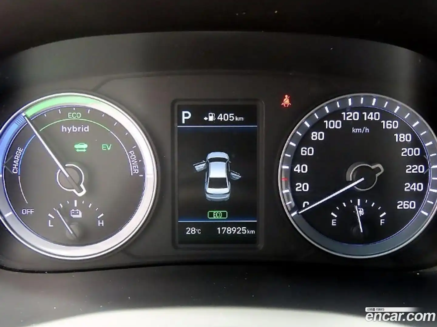 Sonata Hyundai 2017.10-INNER-009