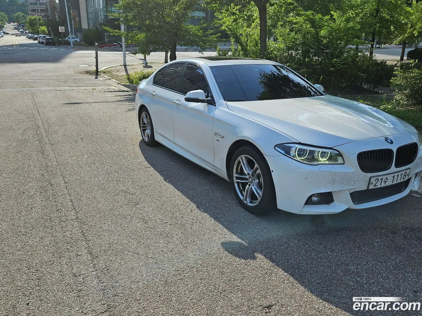 Main__Slider__Photo:5-Series BMW 2015.4-0