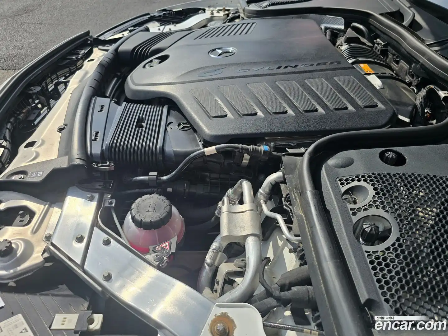 E-Class Mercedes-Benz 2023.10-OUTER-006
