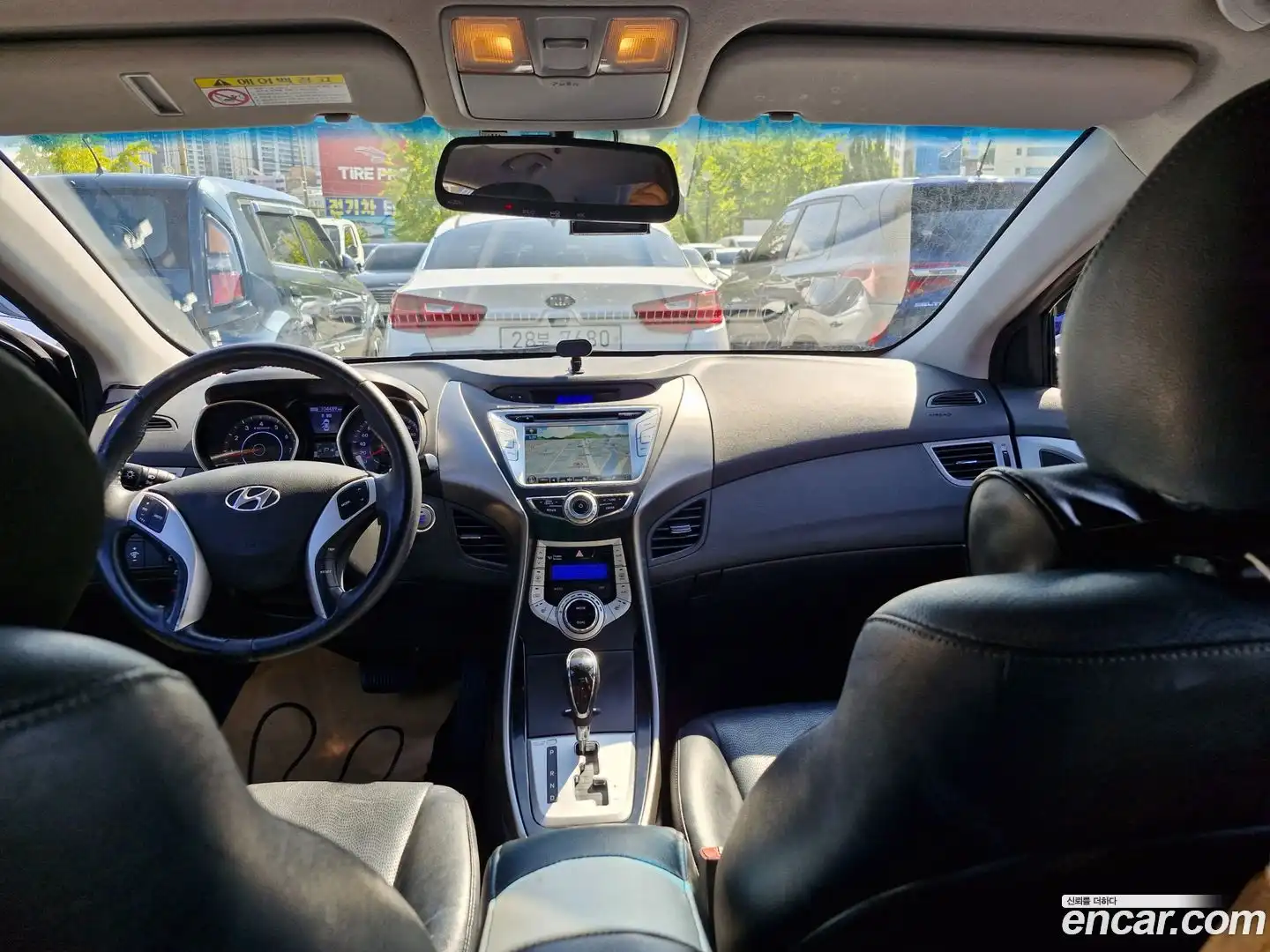 AVANTE Hyundai 2013.0-OUTER-002